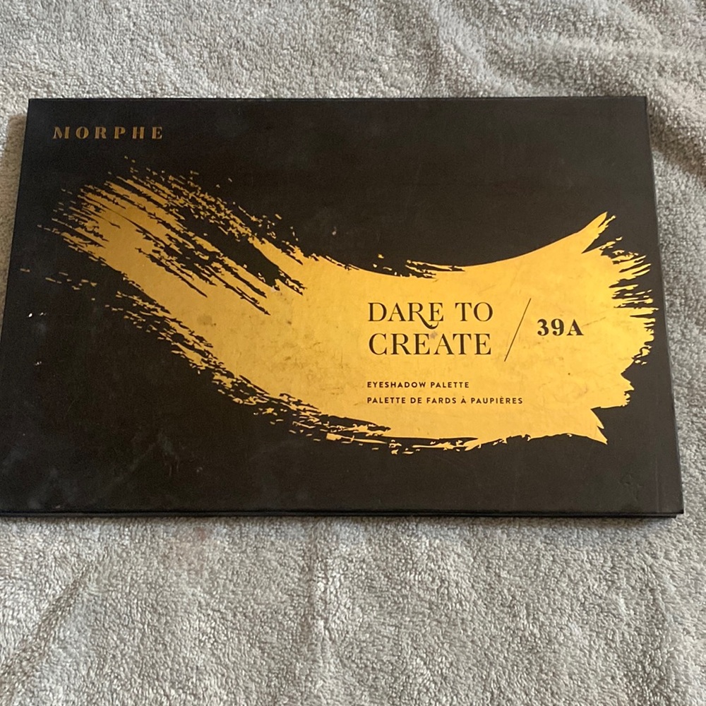 MORPHE 39A eyeshadow palette